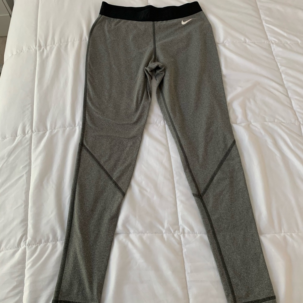 Nike Pro leggings